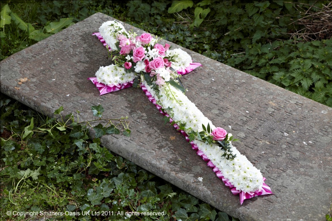 Pink and White based cross (5' shown)