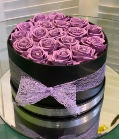 everlasting rose hat box